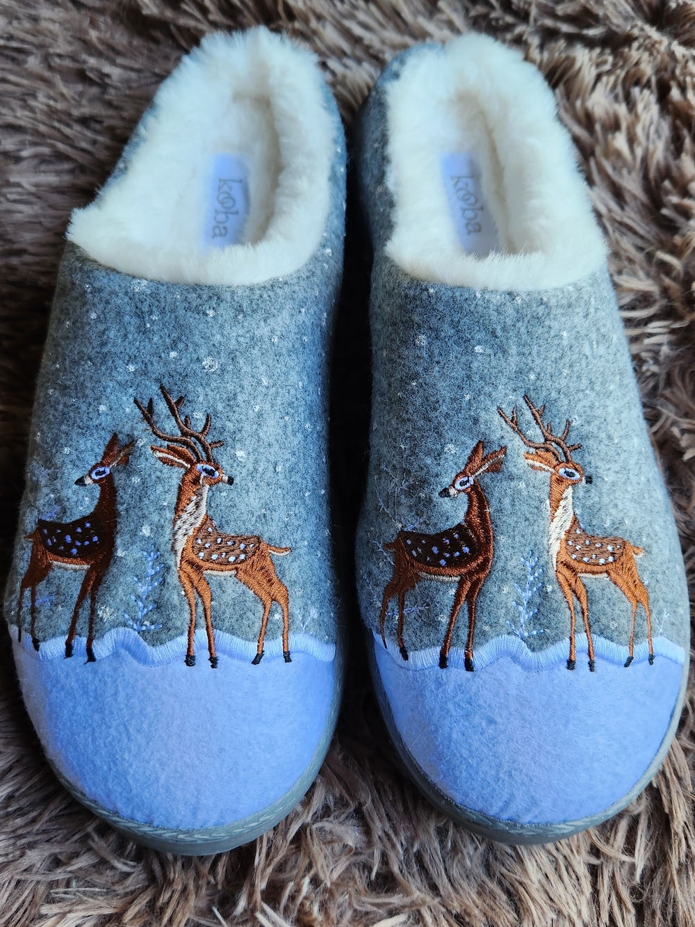 Kooba Memory Foam Faux Fur Slippers Winter Reindeer Motif Sz 9.5-10.5 NWOT Gray